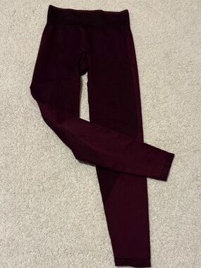 Victoria's Secret Wine / Burgundy High-Waist Seam Leggings